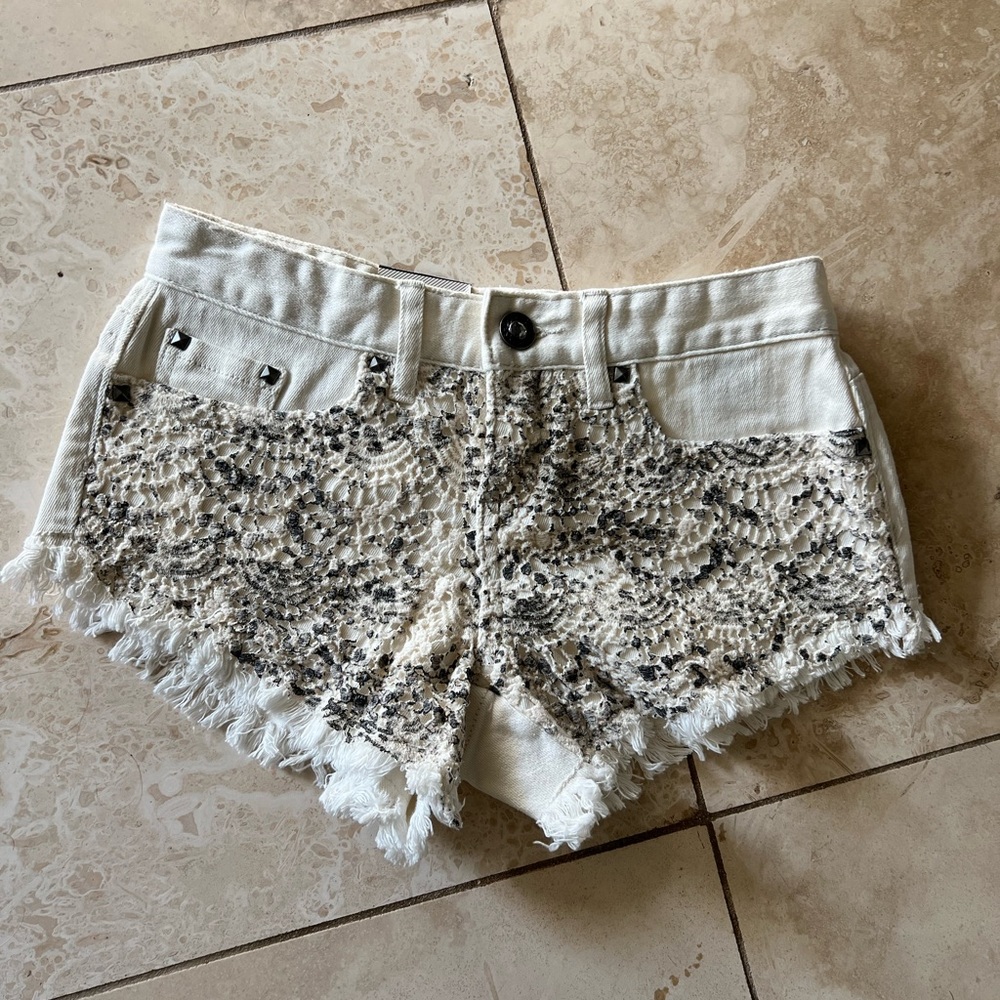 Daytrip shorts size 25